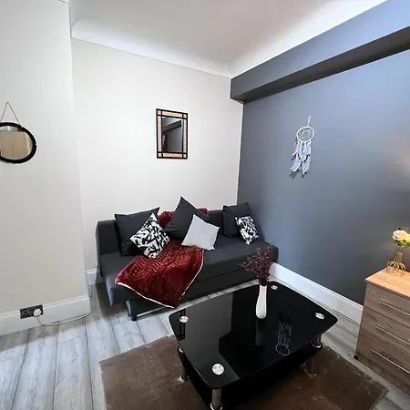 Edgware Road 2 Bedroom Apartment London