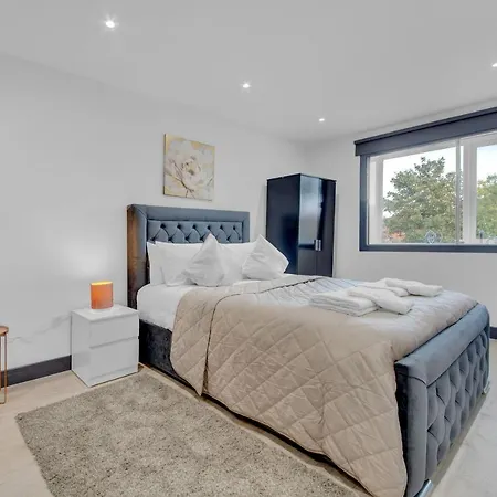 Pensión Heathrow Stays - Fawns Manor