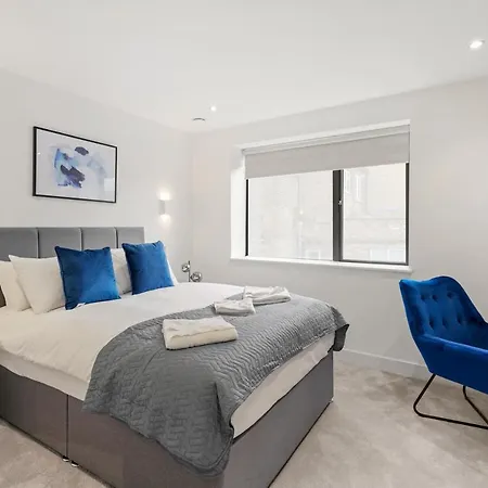 Executive 1 & 2 Bed In Heart Of Free Wifi By Aparts *