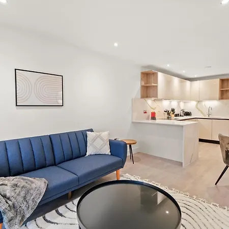 Executive 1 & 2 Bed In Heart Of Free Wifi By Aparts