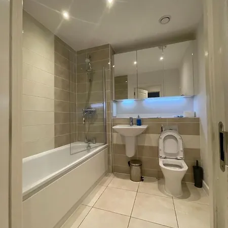 Amazing Moments Away From The Heart Of Apartman