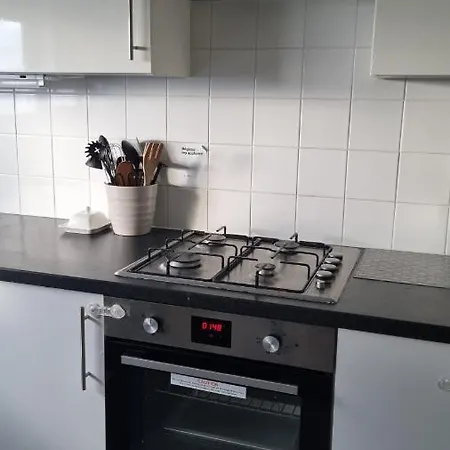 High Apartment Whetstone