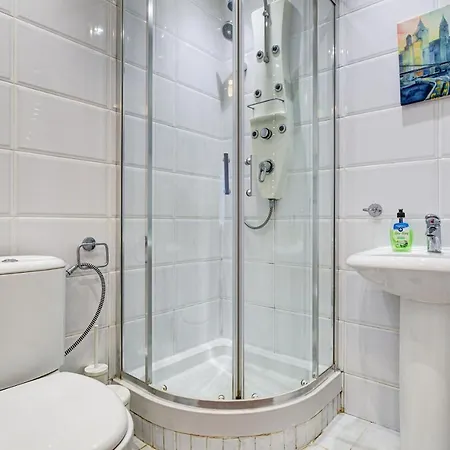 Apartment Gorgeous 4 Bedrooms, 5-baths House In Near Edgware Road, Oxford Street, Hyde Park London