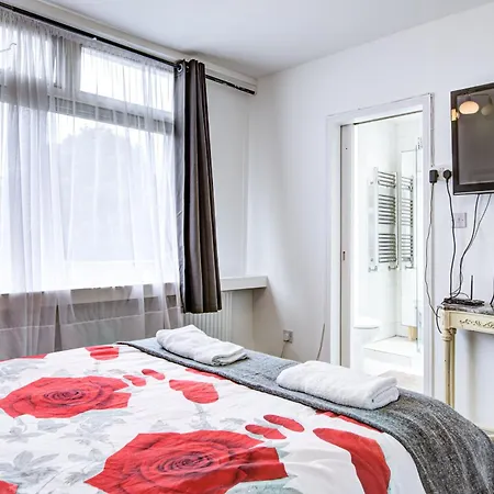 Gorgeous 4 Bedrooms, 5-baths House In Near Edgware Road, Oxford Street, Hyde Park London