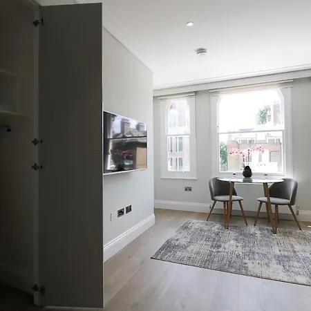 Luxlet - Heart Of Hampstead,
