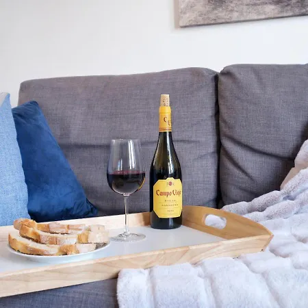 Lovely 4 Bedroom London With Free Parking, Garden, Wifi By Roost *