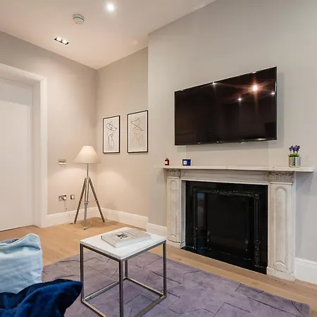 Apartment Arcore Premium Bloomsbury *