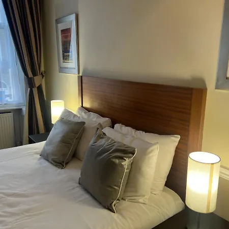 Cavendish 4* London