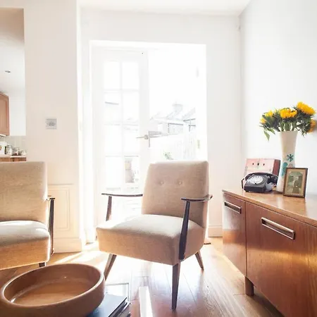 Naval In The Heart Of Royal Greenwich *