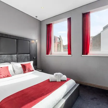 The Bryson Hotel 4*