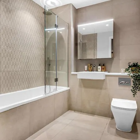 Apartment Be - The Residences *