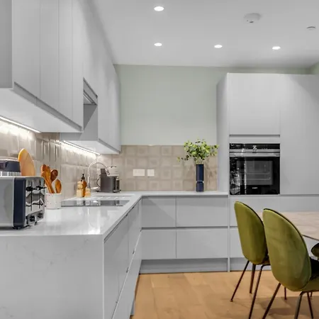 Be - The Residences