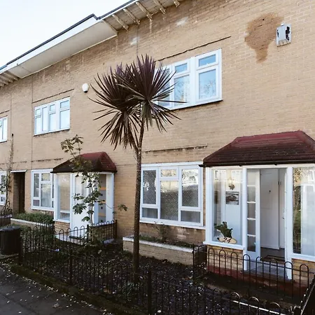 Affittacamere Stepney Beds To 24