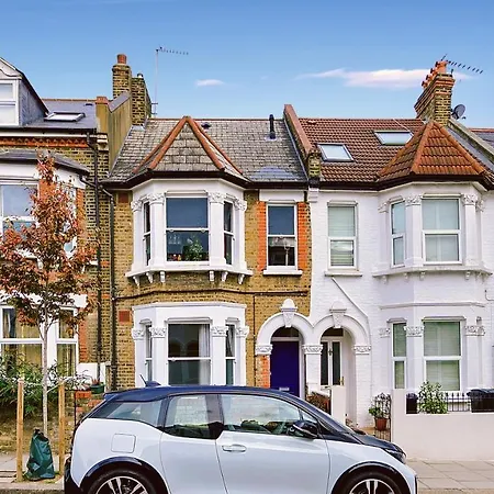 Apartment Charming Victorian Retreat In West Hampstead