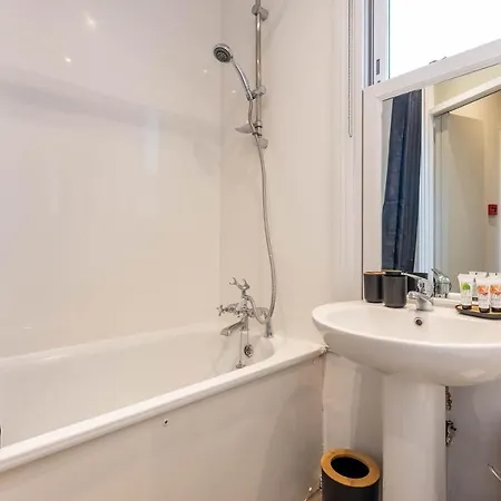Apartment Two Bedroom Luxe View Near To Kings Cross Station