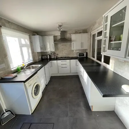 Apartment Nky Sweet 3 Bed House