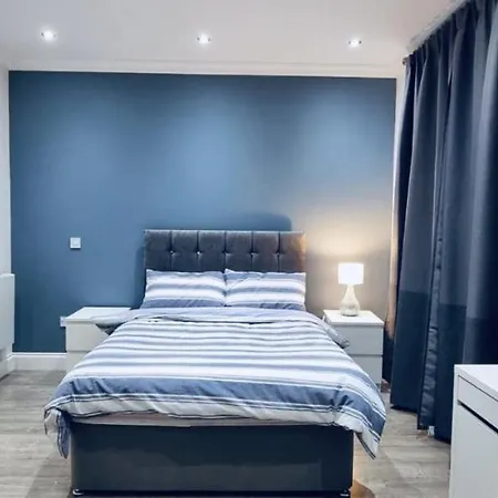 In Kingcross With Historical Highlights * London