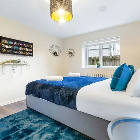 Twickenham Stays Guest house *