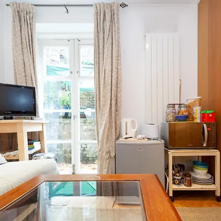 Holiday home Lovely Double W Private Bathroom In Chelsea