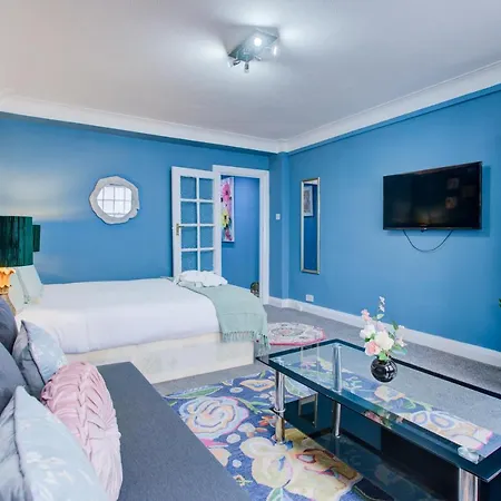 Apartment Comfy Family 1-bedroom In Central