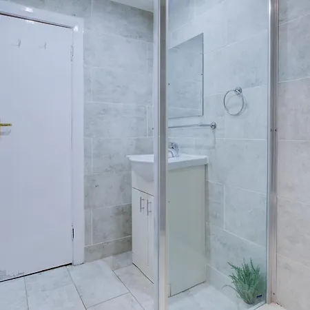 Apartment Comfy Family 1-bedroom In Central
