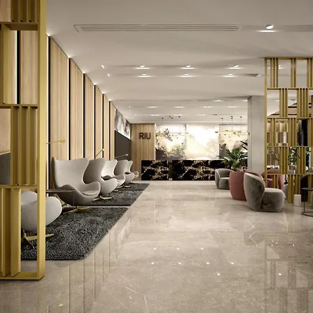 Hotell Riu Plaza Victoria 4*