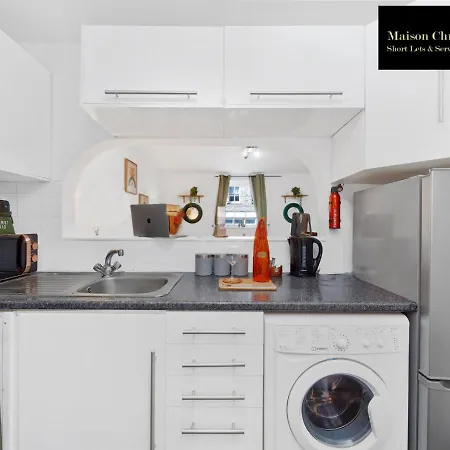 Kirkwall Apartment: Cozy 1-bedroom With Wi-fi By Maison Christo * London