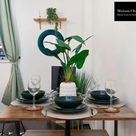 Kirkwall Apartment: Cozy 1-bedroom With Wi-fi By Maison Christo *