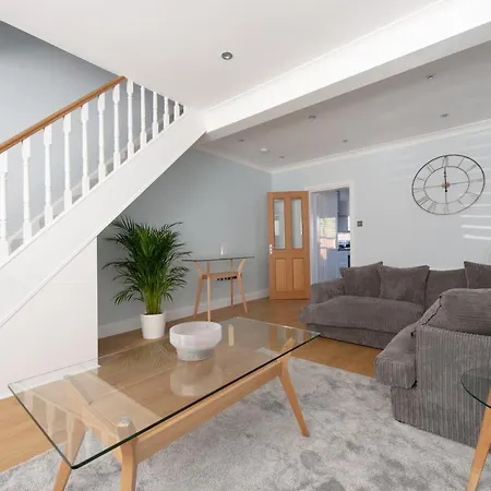 Trendy 2 Bed - A Hidden Luxury In Hayes Nr Heathrow Apartment Hayes (Greater London)
