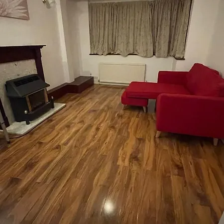 Nky Sweet 3 Bed House