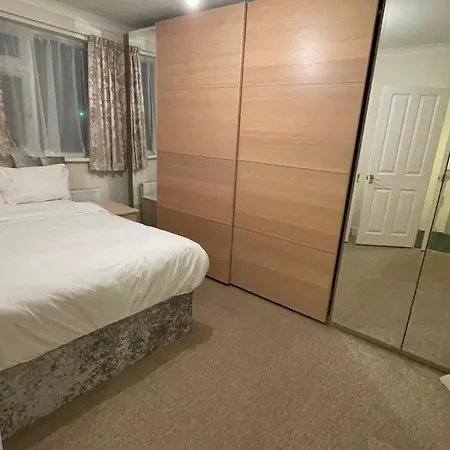Nky Sweet 3 Bed House