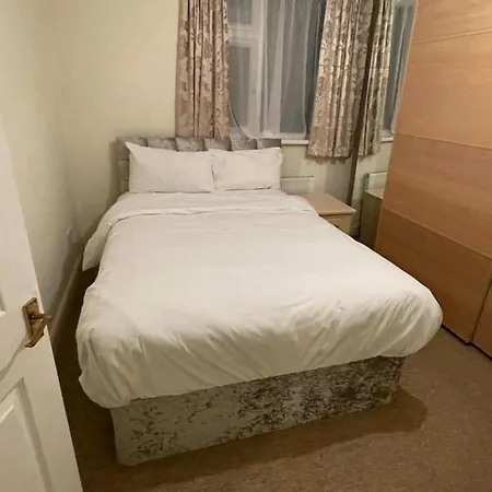 Nky Sweet 3 Bed House Apartment *