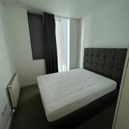 Chapter Kings Cross Apartment *