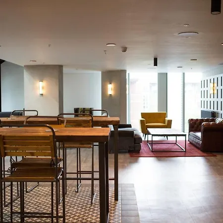Chapter Kings Cross Apartment
