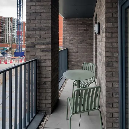 דירה Altido New Near Battersea Power Station *