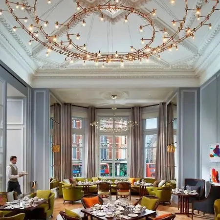Notting Hill & Hyde Park Exclusive West-end Serene Designer Family 5bed4bath Apartment *