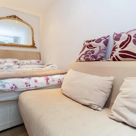 Lovely Double W Private Bathroom In Chelsea * London