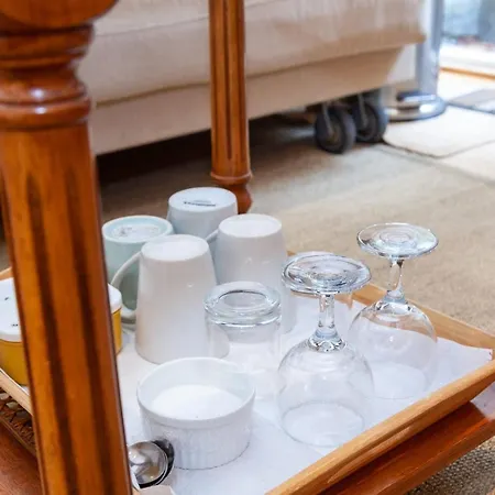 Lovely Double W Private Bathroom In Chelsea Holiday home