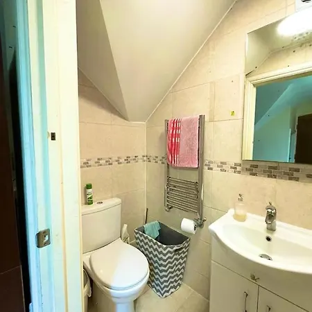 7a Cherry Lane Homestay *
