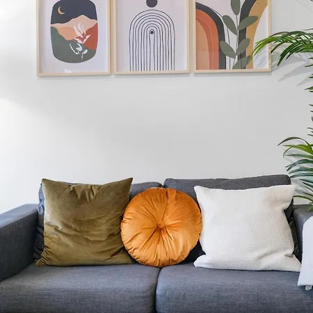 West Serviced Apartments: 2-bed, 2-bath With Parking Near Station