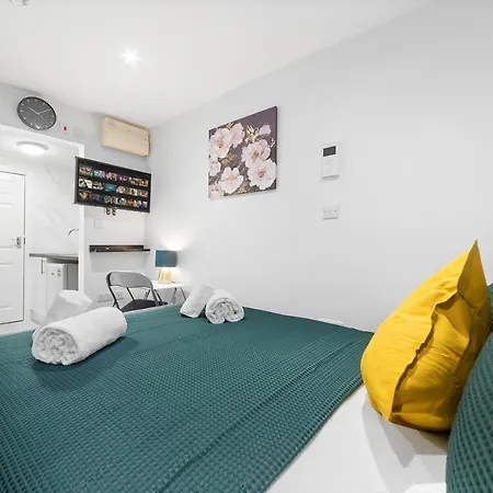 Gasthof Crystal Palace Suites London