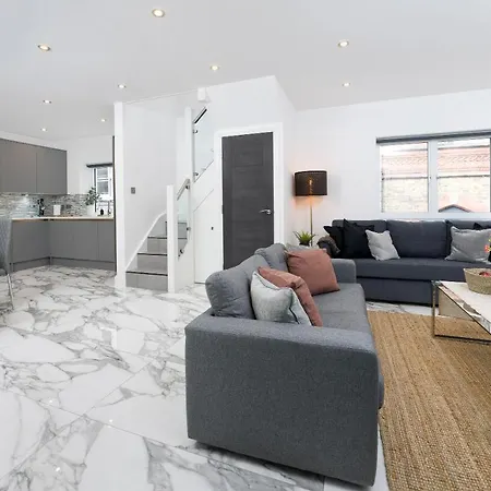 Oxford Street 2 Bedr, 3 Beds, 2,5 Bath, 2 Min Subway Apartment London