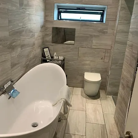 Large House Close To Greenwich * Eltham