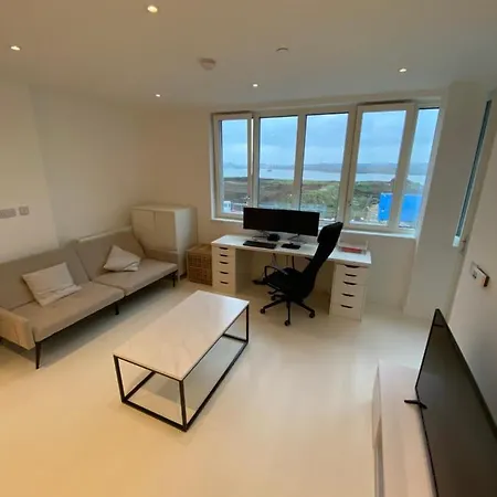 Premium 1 Bedroom In London - River Thames View *