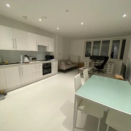 Premium 1 Bedroom In London - River Thames View