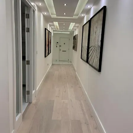 Hestia Travel Mayfair Apartment *