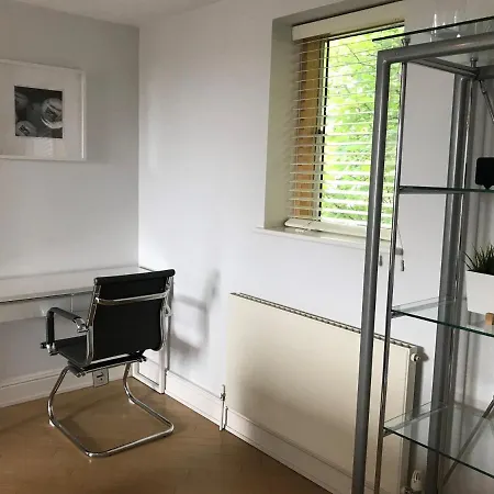 Apartment Roomspace Serviced - The Courtyard