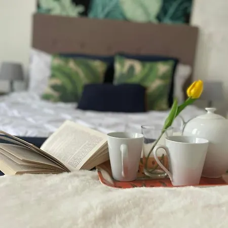 Cute 3 Bedroom Flat In Islington + Parking * Londýn