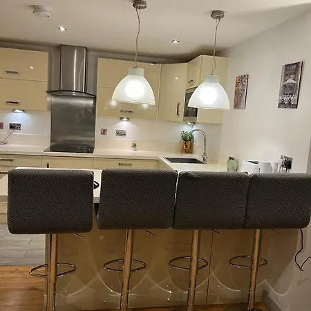 Modern 2 Bedroom Flat Fulham Appartement Londen