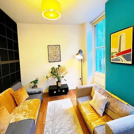 Luxury 2 Bed Flat 2 Min From Station Nearby Other 4 Stations London